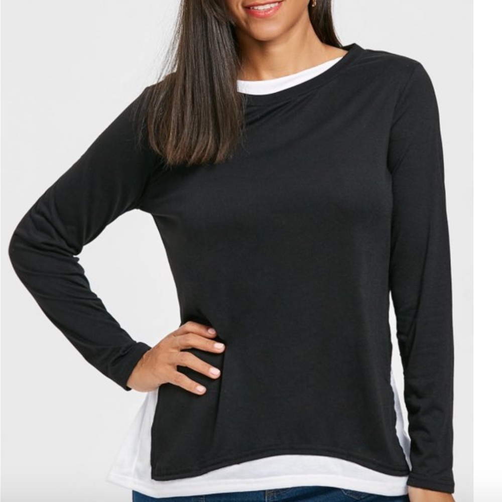 Top With Long Sleeves - Black